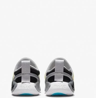 Кросівки дитячі Nike DYNAMO GO SE (TD) кольорові DZ4128-700