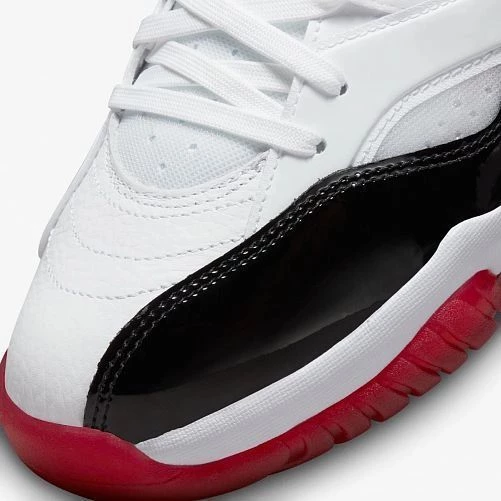 Кросівки баскетбольні Nike JUMPMAN TWO TREY біло-червоно-чорні DO1925-106