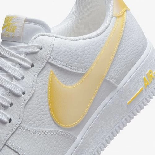 Кроссовки Nike AIR FORCE 1 07 белые DV3505-101
