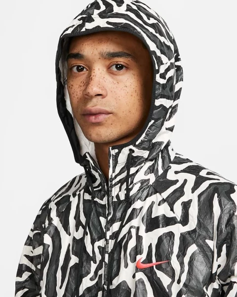 Вітровка Nike M NSW TREND JKT AOP чорно-біла DX0035-060