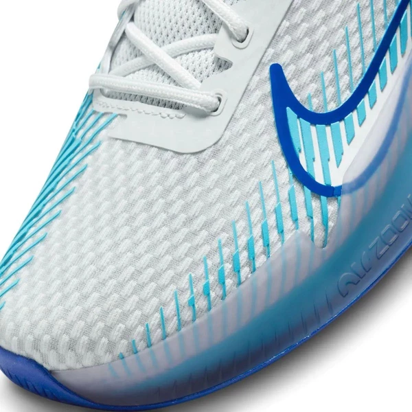 Кроссовки теннисные Nike ZOOM VAPOR 11 HC бело-голубые DR6966-001