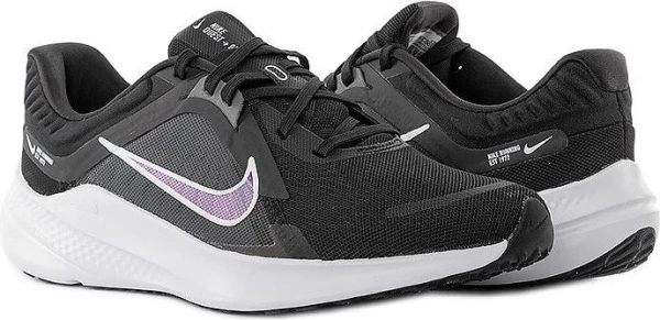 Кроссовки беговые женские Nike WMNS NIKE QUEST 5 черные DD9291-001