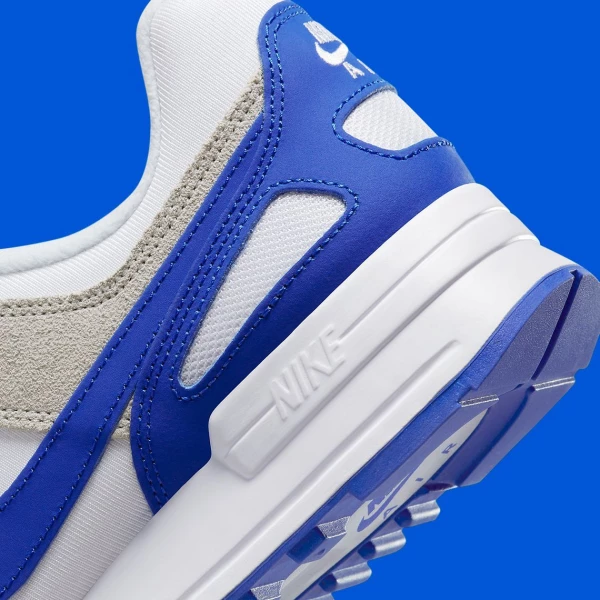 Кроссовки беговые Nike AIR PEGASUS 89 бело-синие FN3415-100
