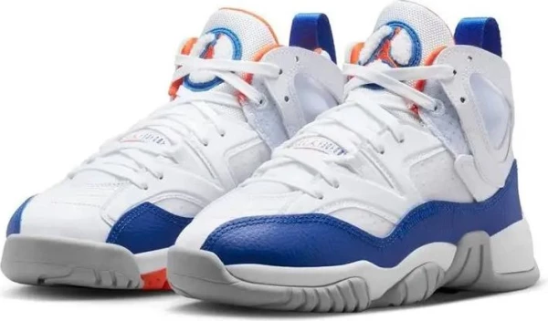 Кросівки баскетбольні дитячі Nike JUMPMAN TWO TREY (GS) білі DQ8431-148