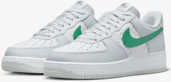 Кроссовки Nike AIR FORCE 1 07 белые FD0667-001