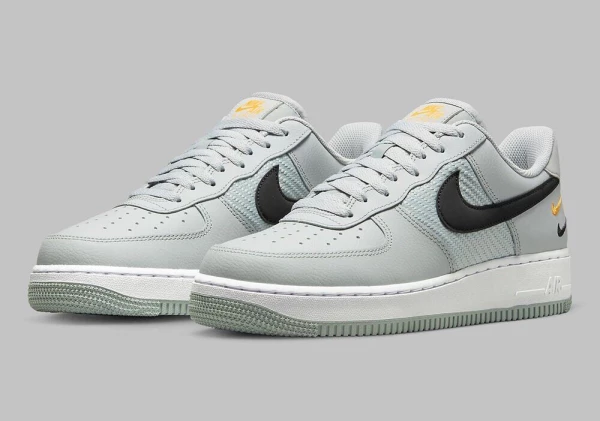 Кроссовки Nike AIR FORCE 1 07 серые FD0666-002