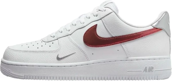Кроссовки Nike AIR FORCE 1 07 белые FD0654-100