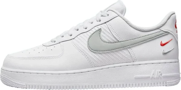 Кроссовки Nike AIR FORCE 1 07 белые FD0666-100