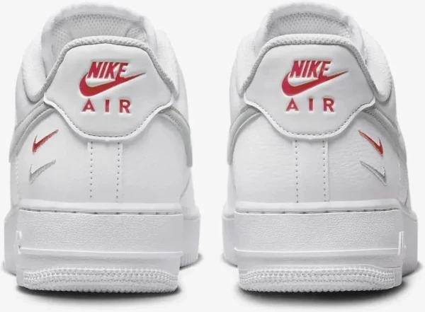 Кроссовки Nike AIR FORCE 1 07 белые FD0666-100