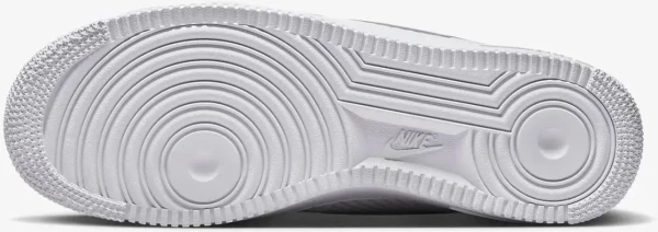 Кроссовки Nike AIR FORCE 1 07 белые FD0666-100