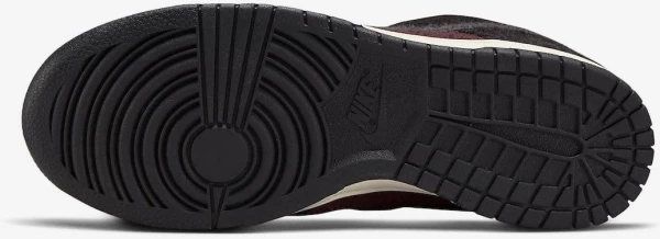 Кросівки жіночі Nike W DUNK LOW SE CC бордово-чорні DQ7579-600