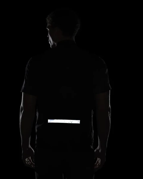 Жилетка для бігу Nike M NK RPL RUN DVN VEST чорна DX0847-010