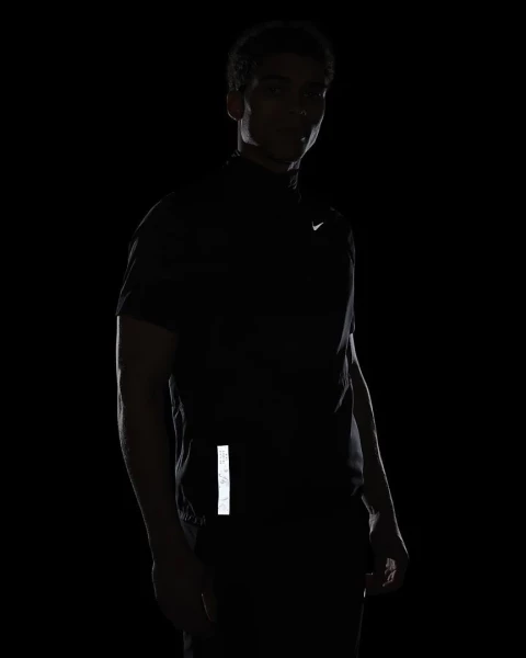 Жилетка для бігу Nike M NK RPL RUN DVN VEST чорна DX0847-010