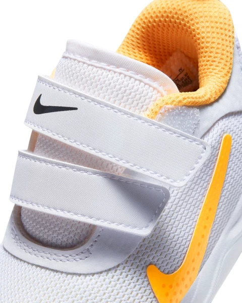 Кроссовки детские Nike OMNI MULTI-COURT (TD) белые DM9028-102