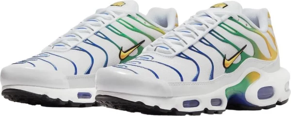 Кросівки жіночі Nike W AIR MAX PLUS білі DZ3671-101