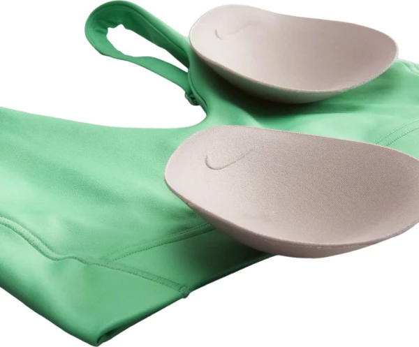 Топ жіночий Nike W NK DF INDY PLUNGE CUTOUT BRA зелений DV9837-363
