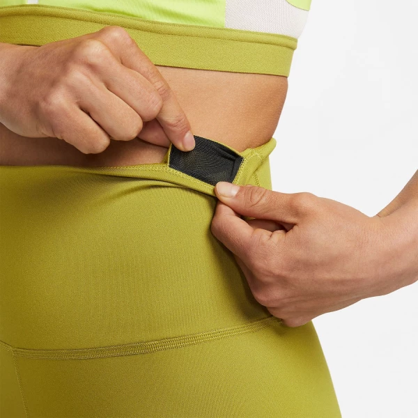Лосіни жіночі Nike W NK ONE DF HR CROP TGHT зелені DM7276-390