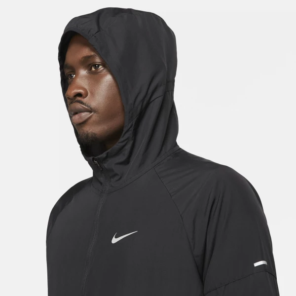Ветровка Nike M NK RPL MILER JKT черная DD4746-010