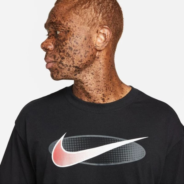 Футболка Nike M NSW TEE M90 12MO SWOOSH чорна DZ2995-010