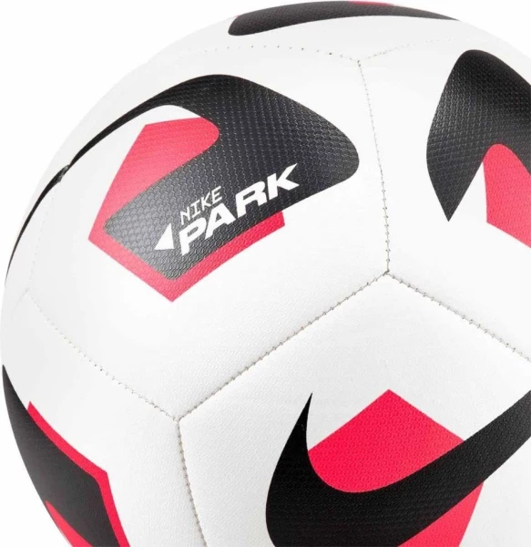 Футбольный мяч Nike NK PARK TEAM - 2.0 бело-черно-красный DN3607-100 Размер 5