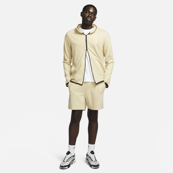 Шорти Nike M NK TECH LGHTWHT SHORT бежеві DX0828-783