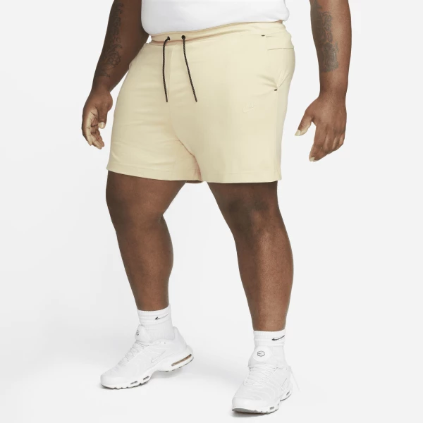 Шорти Nike M NK TECH LGHTWHT SHORT бежеві DX0828-783