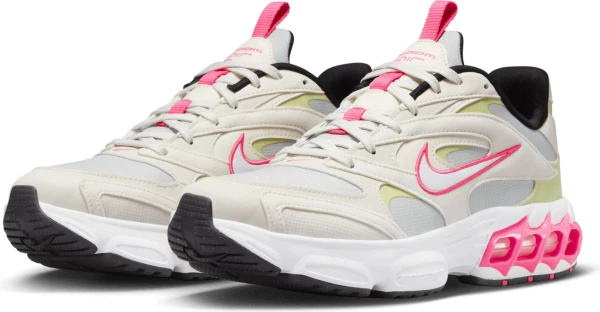 Кросівки бігові жіночі Nike W ZOOM AIR FIRE різнокольорові DV1129-002