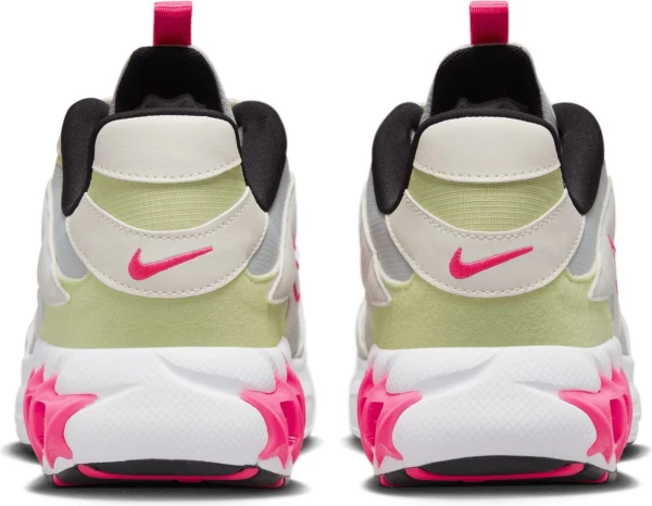 Кросівки бігові жіночі Nike W ZOOM AIR FIRE різнокольорові DV1129-002