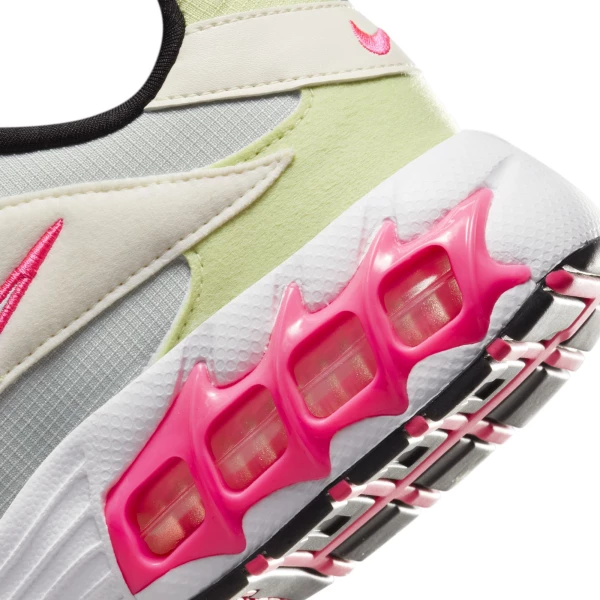 Кросівки бігові жіночі Nike W ZOOM AIR FIRE різнокольорові DV1129-002