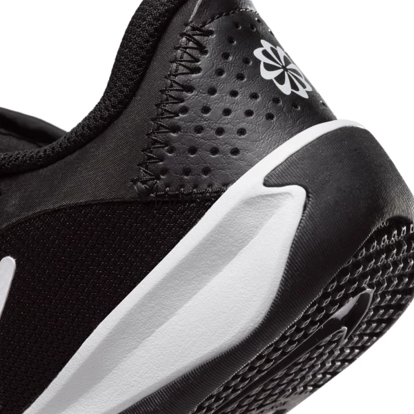 Кроссовки детские Nike OMNI MULTI-COURT (PS) черно-белые DM9026-002