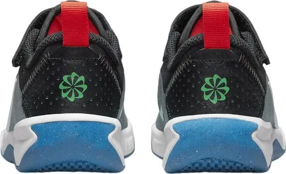 Кросівки дитячі Nike OMNI MULTI-COURT (PS) сіро-чорні DM9026-006