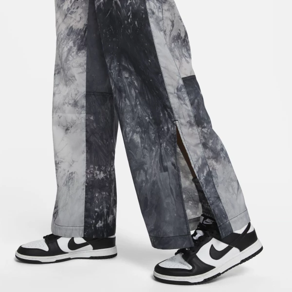 Спортивные штаны женские Nike W NSW WAVE DYE WVN PNT A3 черные DX6952-010