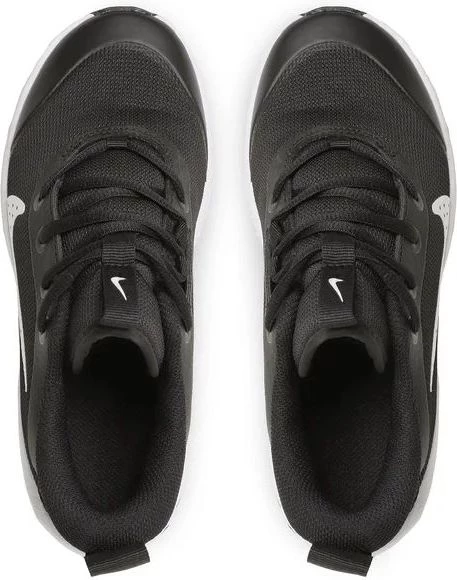 Кроссовки детские Nike OMNI MULTI-COURT (GS) черно-белые DM9027-002