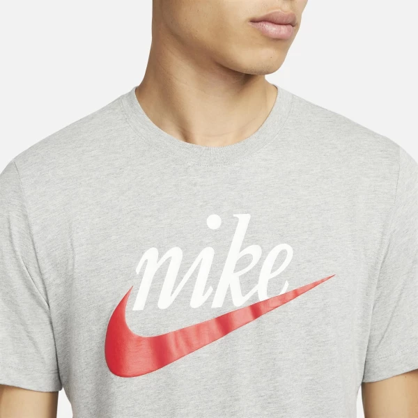 Футболка Nike M NSW TEE FUTURA 2 сіра DZ3279-063