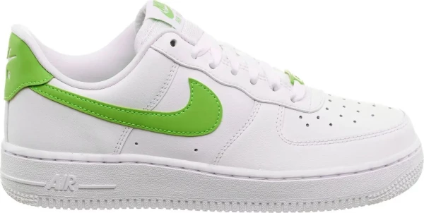 Кроссовки женские Nike WMNS AIR FORCE 1 07 белые DD8959-112