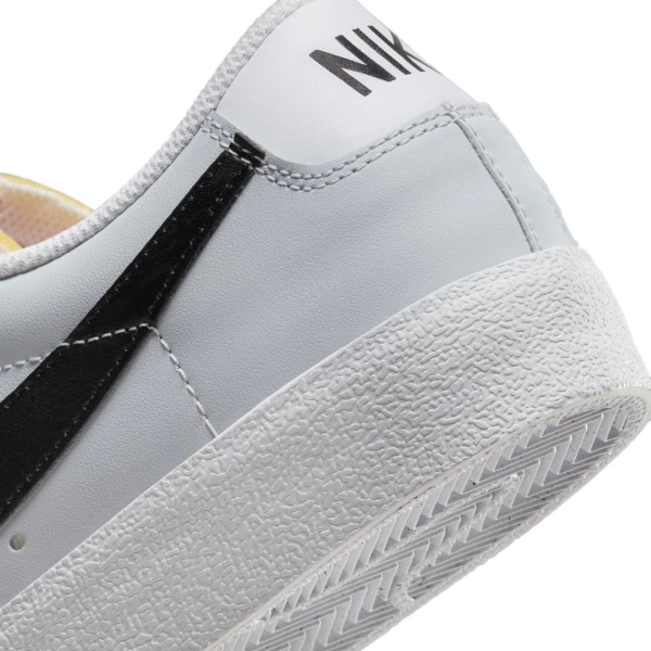 Кеди Nike BLAZER LOW 77 VNTG білі DZ3480-100