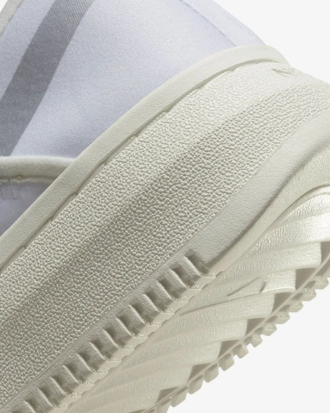 Кросівки жіночі Nike W COURT VISION ALTA TXT білі CW6536-102