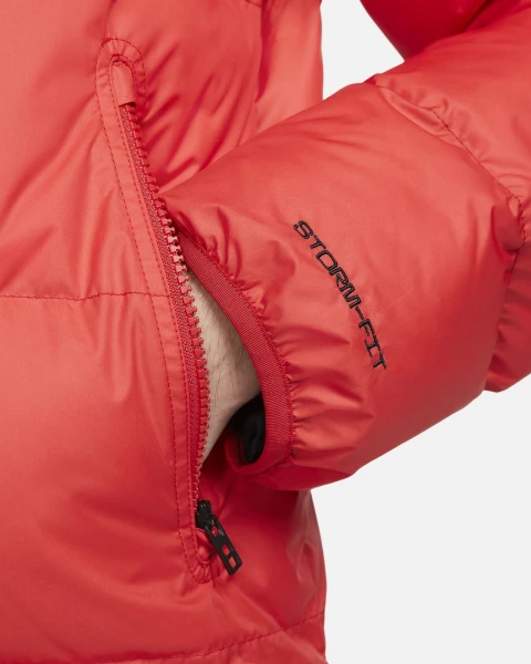 Куртка Nike NK SF WR PL-FLD HD JKT червоно-чорна FB8185-011