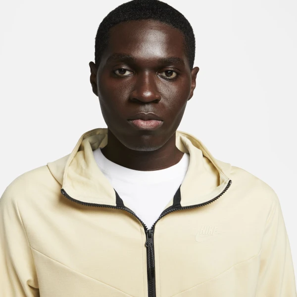 Толстовка Nike M NK TECH FZ LGHTWHT бежева DX0822-783