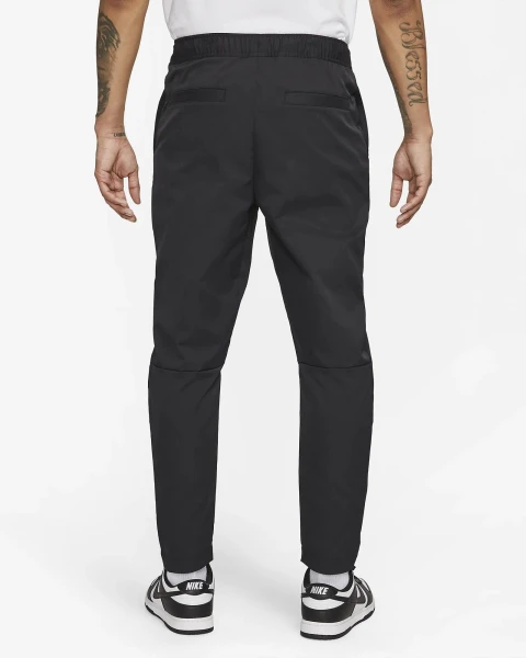 Спортивні штани Nike CLUB TAPER LEG PANT чорні DX0623-010