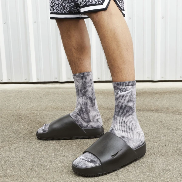 Шльопанці Nike CALM SLIDE чорні FD4116-001