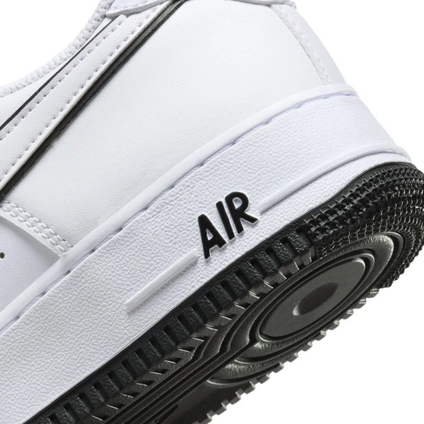 Кроссовки Nike AIR FORCE 1 07 бело-черные DV0788-103