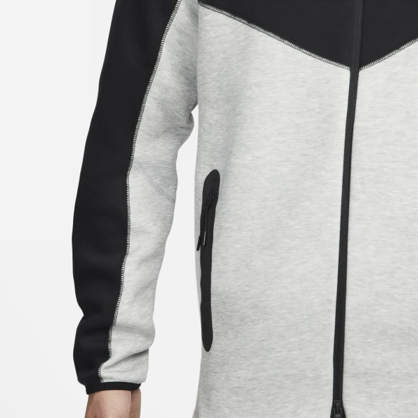Толстовка Nike M NK TCH FLC FZ WR HOODIE сіро-чорна FB7921-064