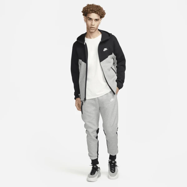 Толстовка Nike M NK TCH FLC FZ WR HOODIE сіро-чорна FB7921-064