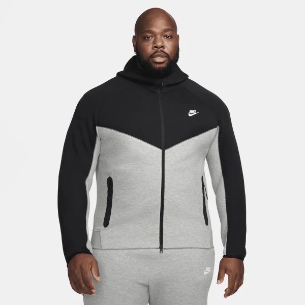 Толстовка Nike M NK TCH FLC FZ WR HOODIE сіро-чорна FB7921-064