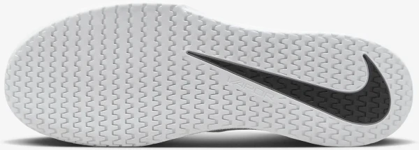 Кросівки тенісні Nike VAPOR LITE 2 HC біло-чорні DV2018-100