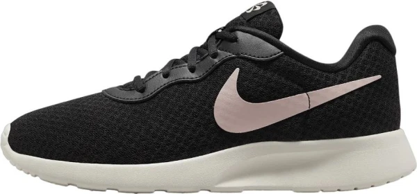 Кроссовки женские Nike TANJUN FLYEASE черно-розовые DV7786-002