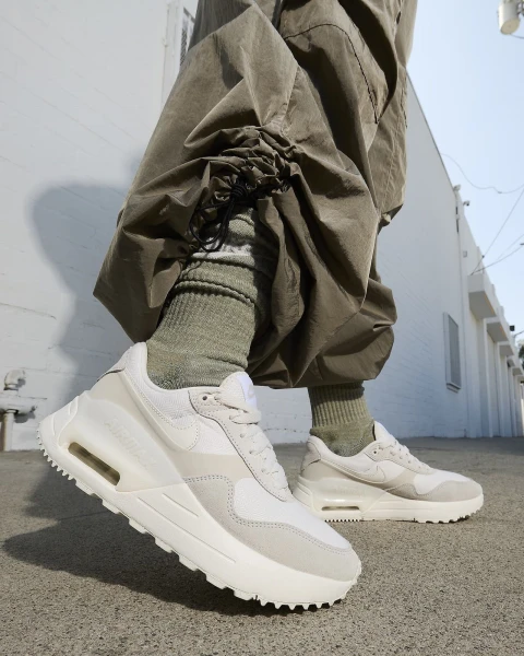 Кроссовки женские Nike AIR MAX SYSTM бежевые DZ1637-001