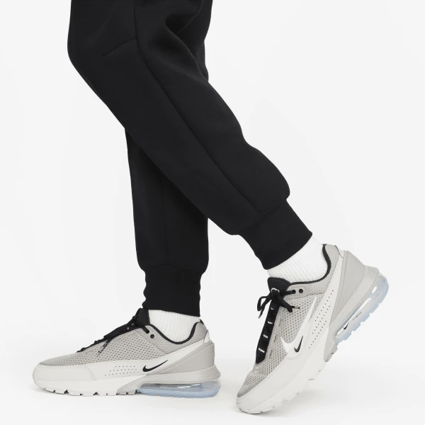 Спортивні штани жіночі NIKE W NSW TCH FLC MR JGGR чорні FB8330-010