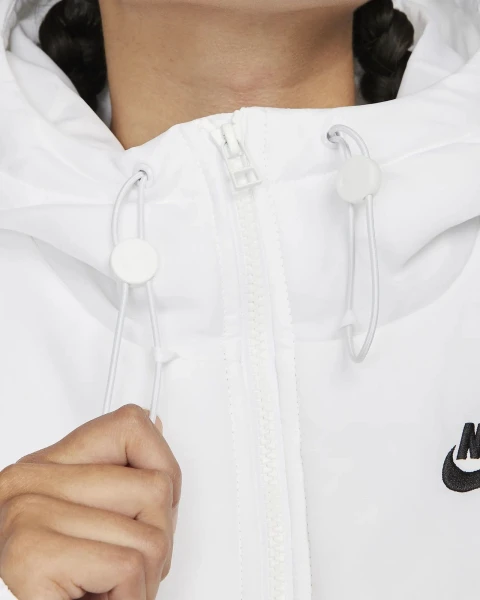 Куртка женская Nike W NSW ESSTL THRMR CLSC PUFFER белая FB7672-100